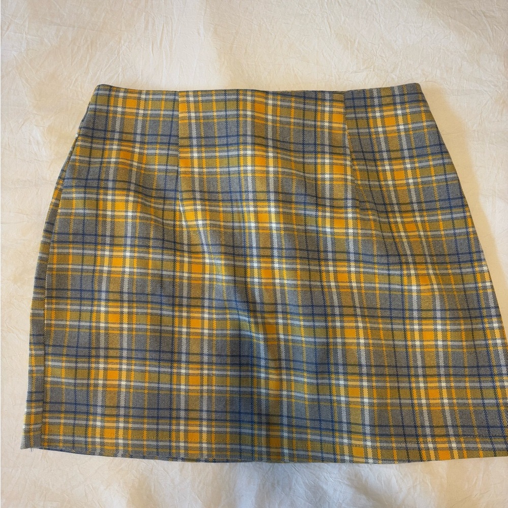 Plaid Yellow and Gray Skirt